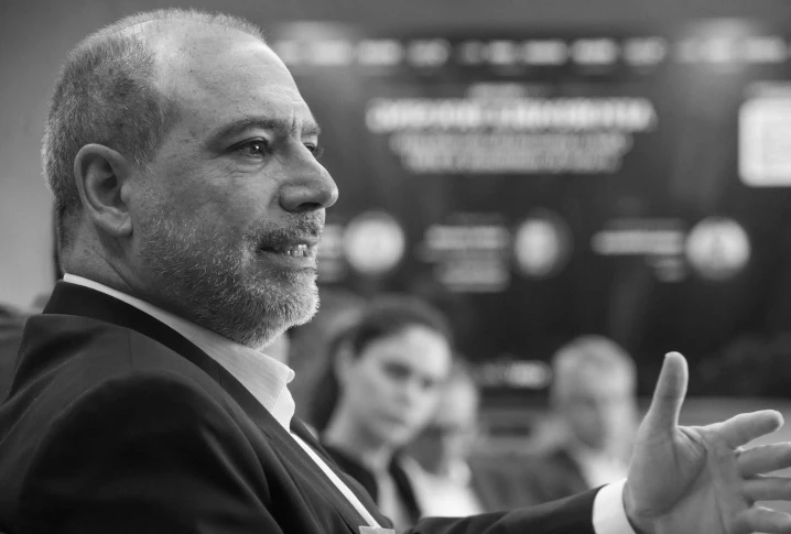 Close look at a GRI Institute Keynote Speaker